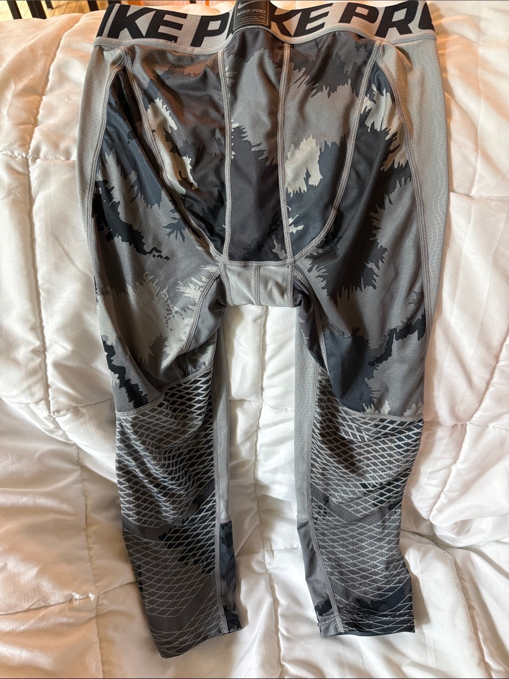 Nike Gray Performance Compression Tights with Black Accents - Mens Small - Picture 6 of 6